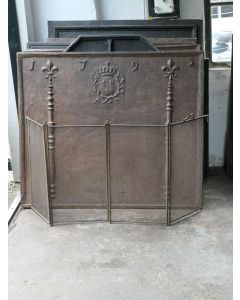 Decorative Antique Fireplace Screen