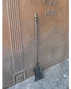 Napoleon III Fire Shovel