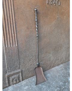 Napoleon III Fire Shovel