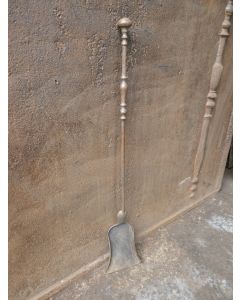 Napoleon III Fire Shovel