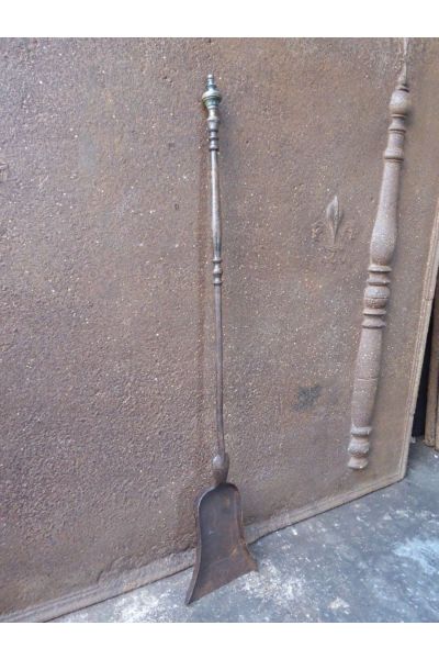 Napoleon III Fire Shovel