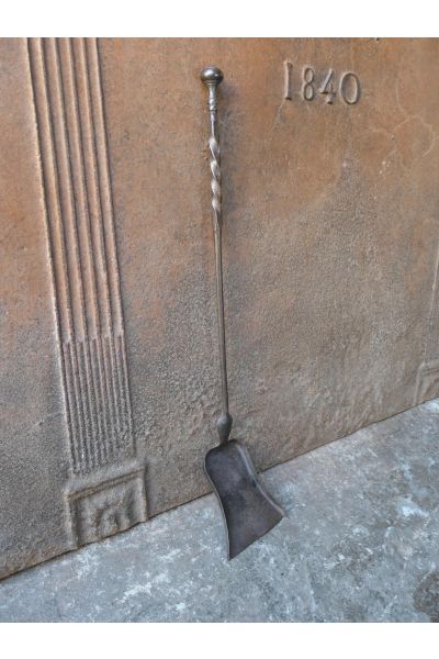 Napoleon III Fire Shovel