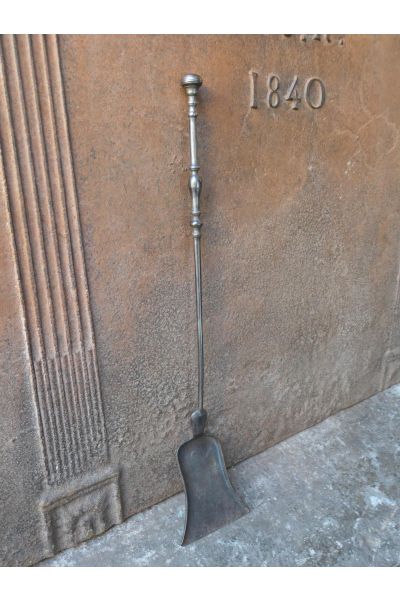 Napoleon III Fire Shovel