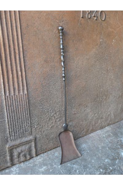 Napoleon III Fire Shovel