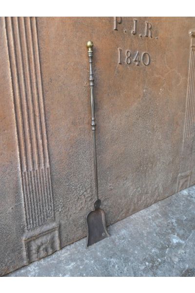 Napoleon III Fire Shovel