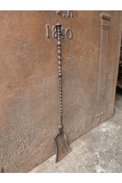 Napoleon III Fire Shovel