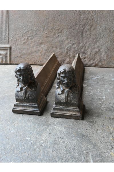 Molière Firedogs