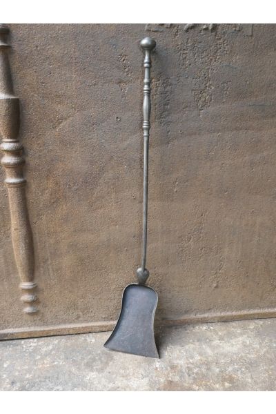 Napoleon III Fire Shovel