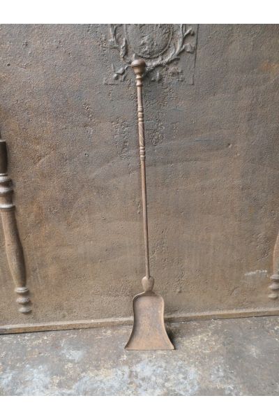 Napoleon III Fire Shovel