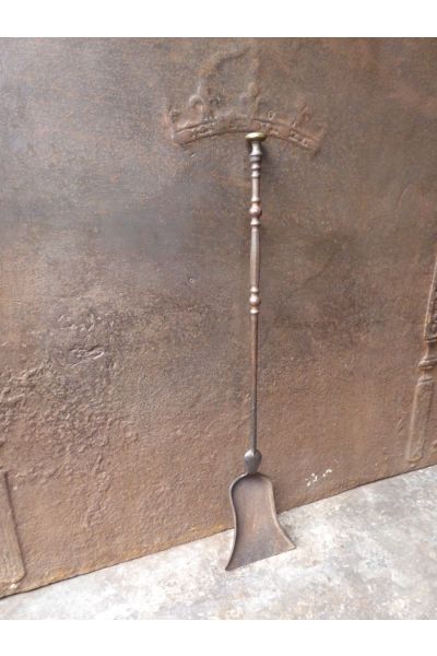 Napoleon III Fire Shovel