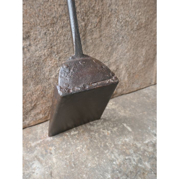 Antique Fireplace Shovel made of Wrought iron, Brass 